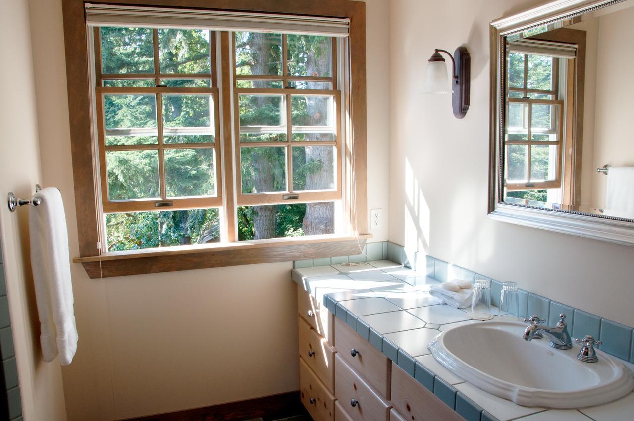 Hideaway Lodge B And B Вудинвилл Экстерьер фото