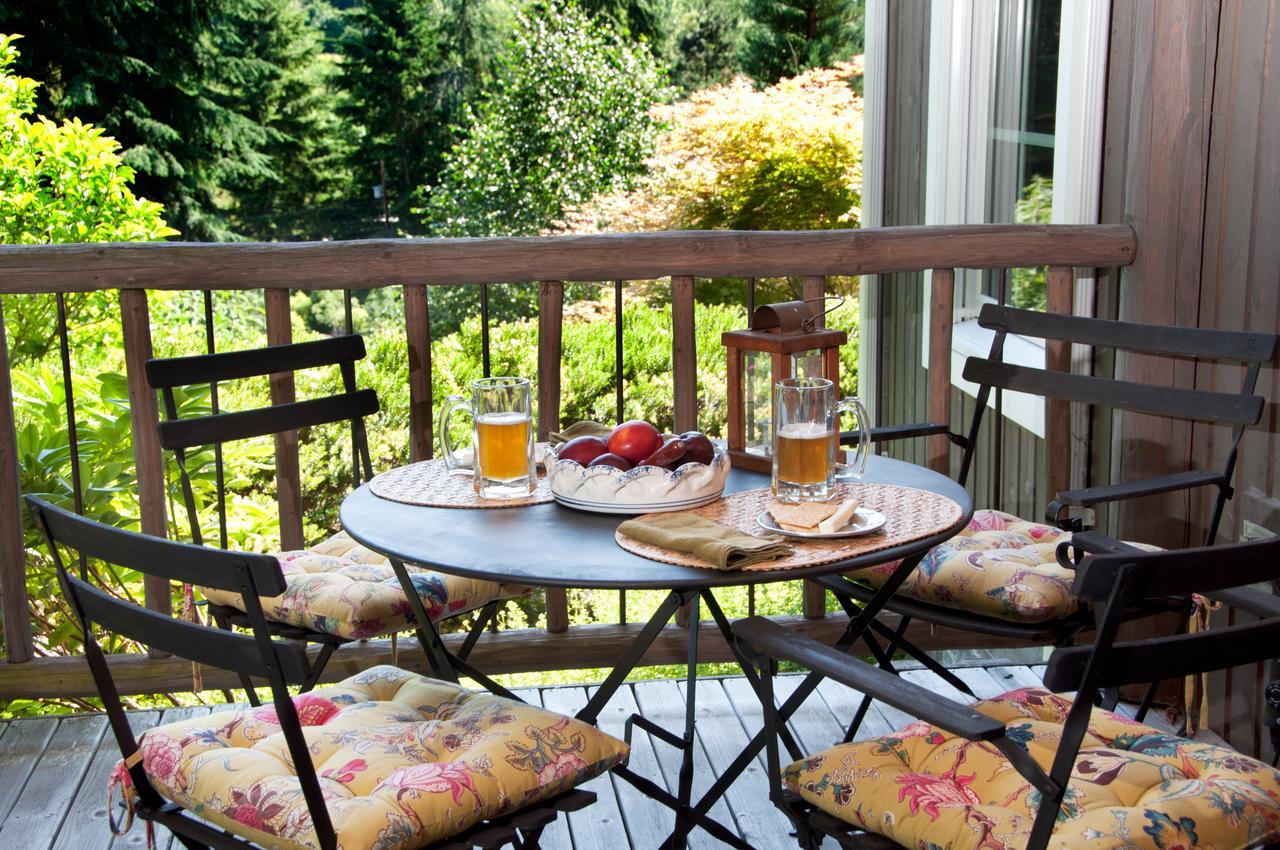 Hideaway Lodge B And B Вудинвилл Экстерьер фото